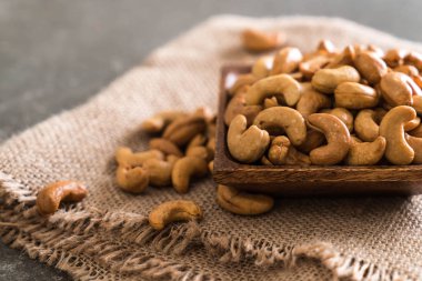 kavrulmuş kaju fıstığı