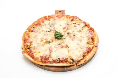 Ispanak ve pastırma pizza