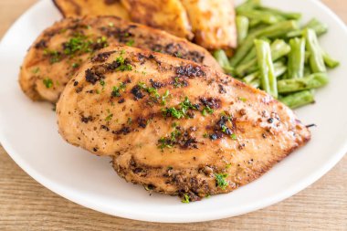 ızgara tavuk biftek 