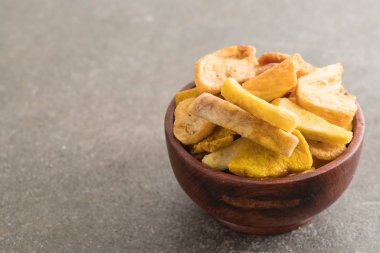 meyve yongaları karıştırın