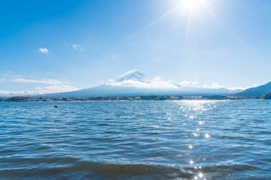 Dağ Fuji San Kawaguchiko Gölü.