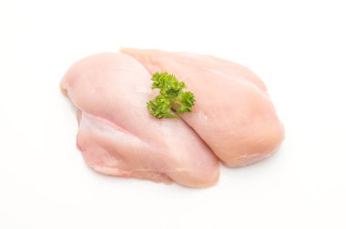 Taze çiğ tavuk filetosu.