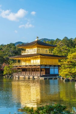 Kinkakuji Tapınağı (altın köşk güzel mimari)