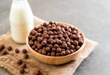 Çikolatalı gevrek kase