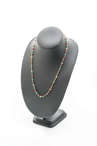 Красивое и роскошное ожерелье с шеей ювелирного стенда — стоковое фото