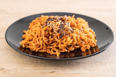 Kore baharatlı hazır şehriye 