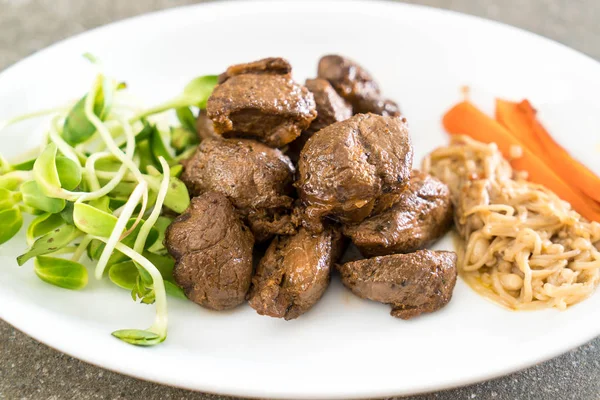 Carne de res con verduras —  Fotos de Stock