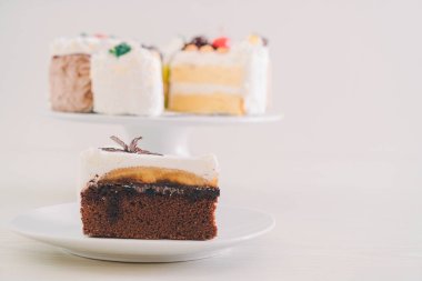 Banoffee pasta plaka üzerinde