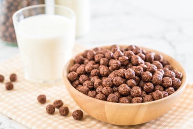 Çikolatalı gevrek kase