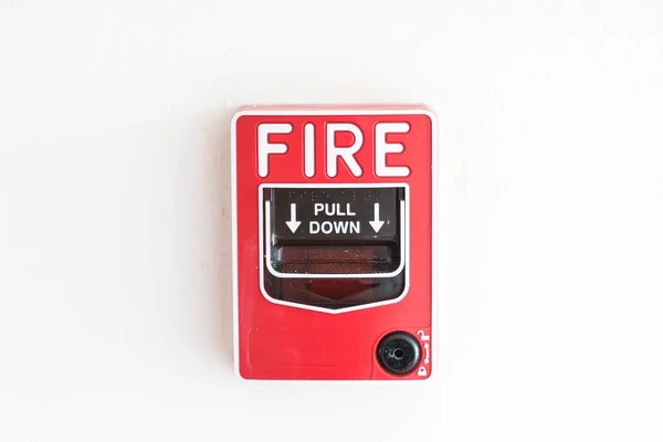 Brandlarm strömbrytare på vägg — Stockfoto