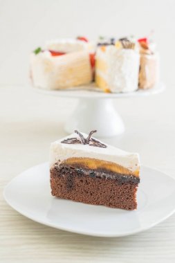 Banoffee pasta plaka üzerinde