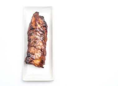 Izgara domuz pirzolası. 