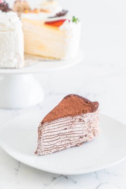 çikolatalı krep pasta