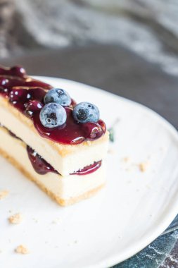 yaban mersini peynirli kek