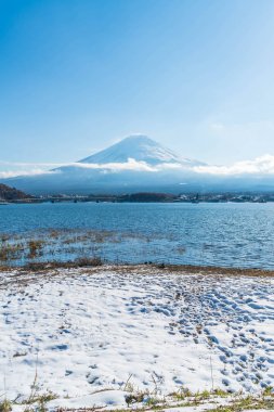 Dağ Fuji San Kawaguchiko Gölü.