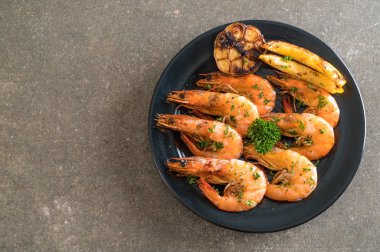 gebakken garnalen met knoflook 