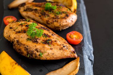 ızgara tavuk biftek