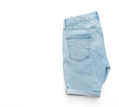 kısa kot pantolon izole 