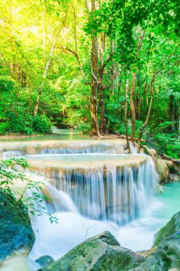 Erawan şelale, Erawan Milli Parkı Thaila içinde Kanchanaburi itibariyle