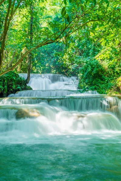 Huay Mae Kamin Waterfall, Kanchanaburi Tayland