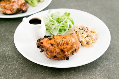 ızgara tavuk biftek 