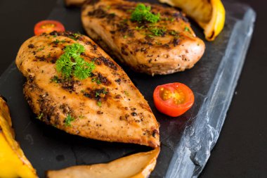 ızgara tavuk biftek