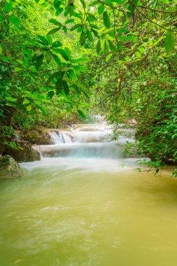 Erawan şelale, Erawan Milli Parkı Thaila içinde Kanchanaburi itibariyle