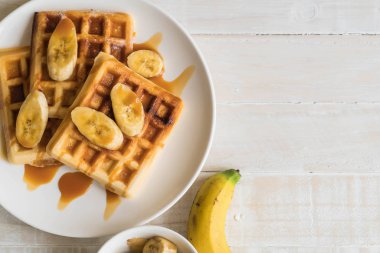 karamel ile muz gözleme