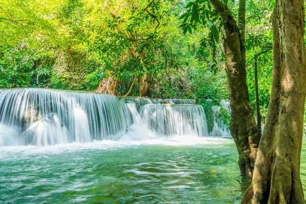 Huay Mae Kamin Waterfall, Kanchanaburi Tayland
