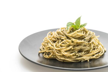 Spagetti krem peynir pastırma ile