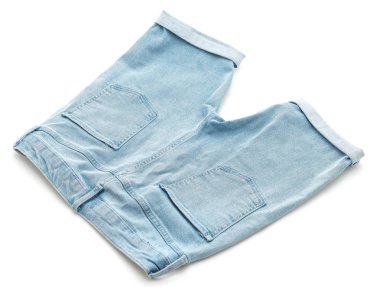 kısa kot pantolon izole 