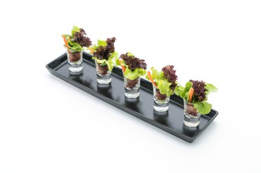 pastırma ile salata rulo