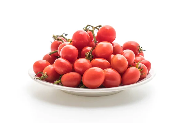Tomates cereja frescos no fundo branco — Fotografia de Stock