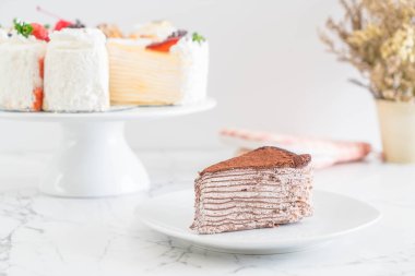 çikolatalı krep pasta