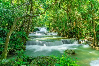 Huay Mae Kamin Waterfall, Kanchanaburi Tayland