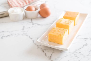 Ev yapımı turuncu kek