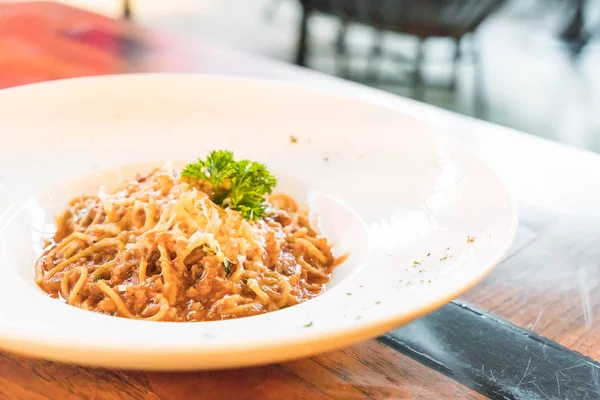 et Bolonez soslu spagetti