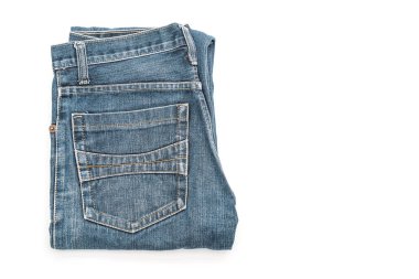 Beyaz arka plan üzerinde katlanmış kot