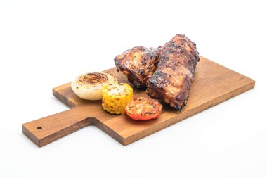 Izgara domuz pirzolası. 