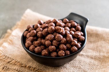 Çikolatalı gevrek kase