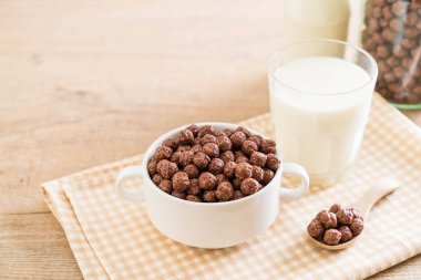 Çikolatalı gevrek kase