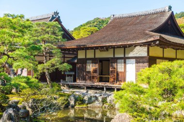 Gümüş Pavilion Ginkakuji Tapınağı'nda güzel mimari