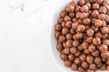 Çikolatalı gevrek kase