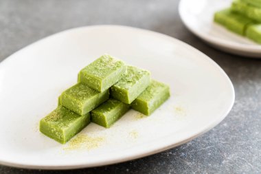 yumuşak çikolata yeşil çay 