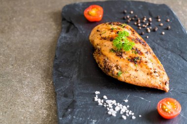 ızgara tavuk biftek