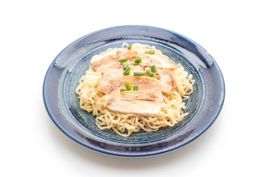 Kızartma tavuk şehriye