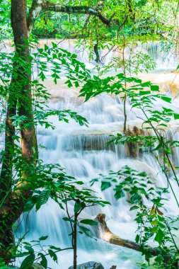 Erawan şelale, Erawan Milli Parkı Thaila içinde Kanchanaburi itibariyle