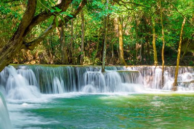 Huay Mae Kamin Waterfall, Kanchanaburi Tayland