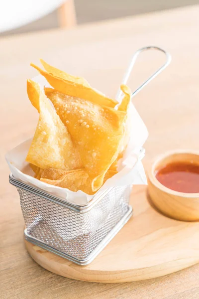 derin kızarmış gevrek köfte