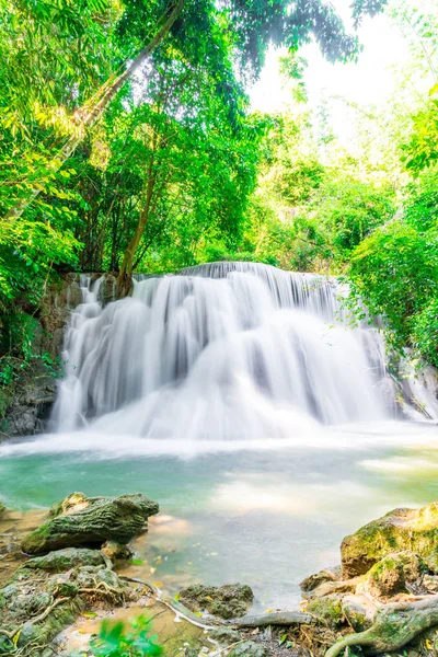 Huay Mae Kamin Waterfall, Kanchanaburi Tayland